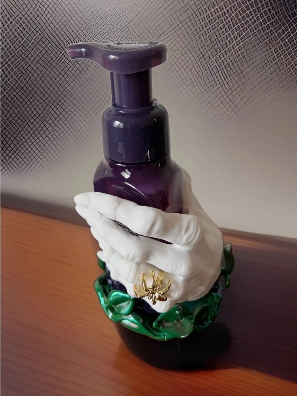 Bath & Body Works Which & Ivy Gold Ring Whimsygoth Gothic Goth Spooky Halloween